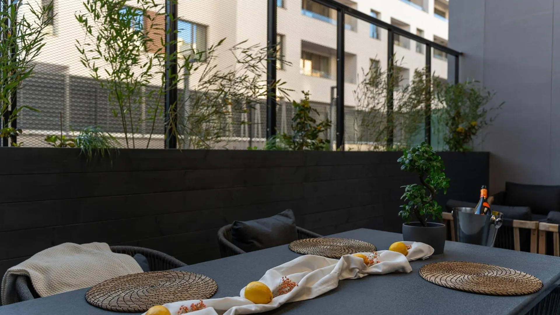 Win Herastrau - Luxury Design 2Br Apartment - Parking Bucharest