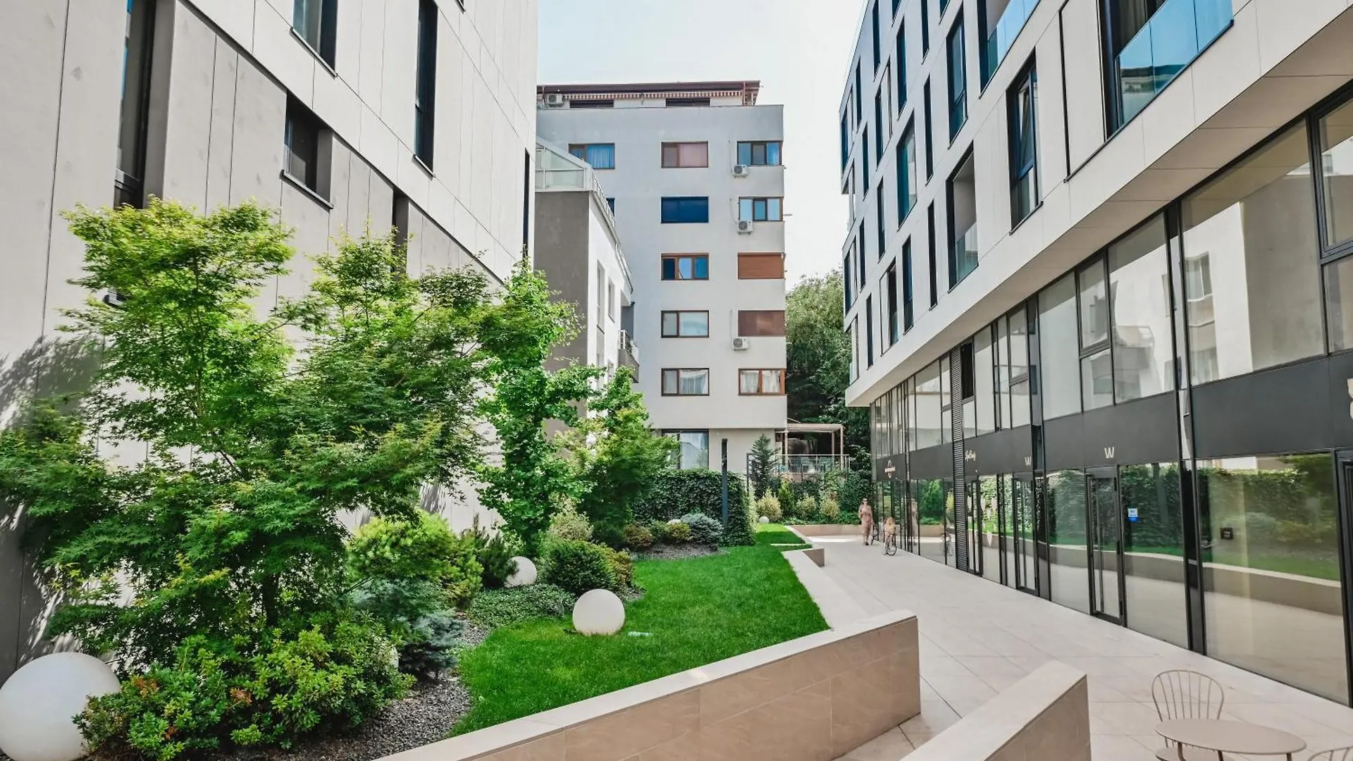 Win Herastrau - Luxury Design 2Br Apartment - Parking Bucharest 0*,  Romania